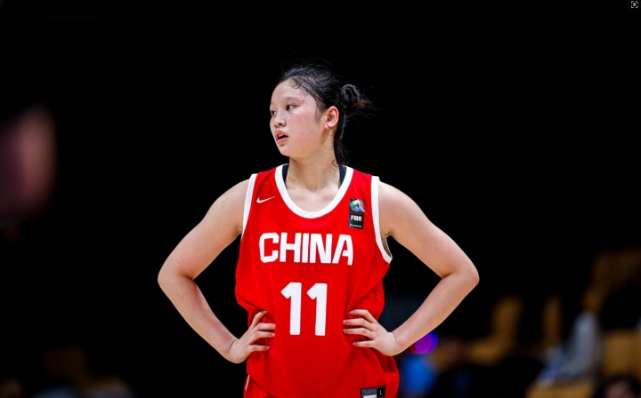 媒体人:中国U16女篮把强队都碰了一遍 获得很大的锻炼 力争季军