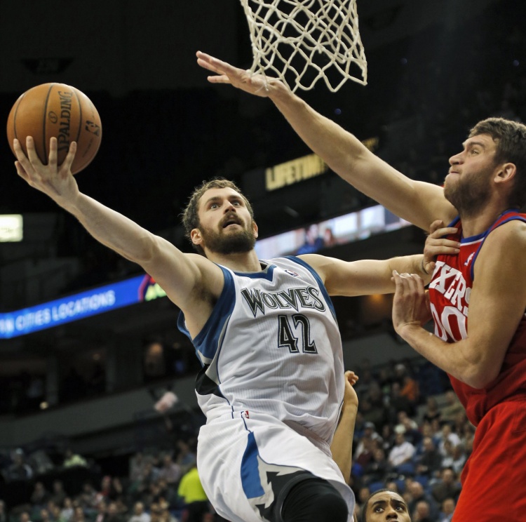 迈克尔-比斯利:凯文-乐福森林狼时期就是个猛兽 经常砍下30+20