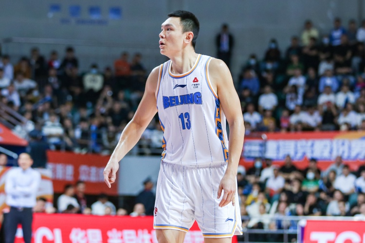 退役!朱彦西发文:骄傲的少年讲不出再见 我们下一段征程再相见