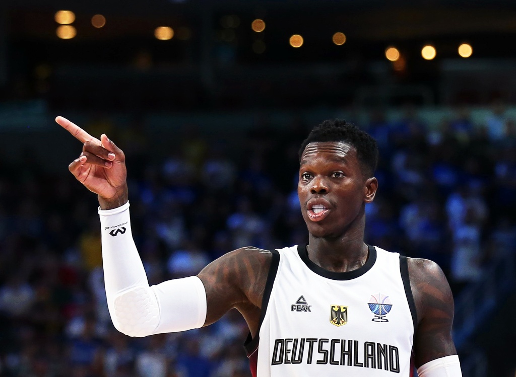 FIBA大杀器!祝世界杯+欧锦赛双料冠军施罗德32岁生日快乐