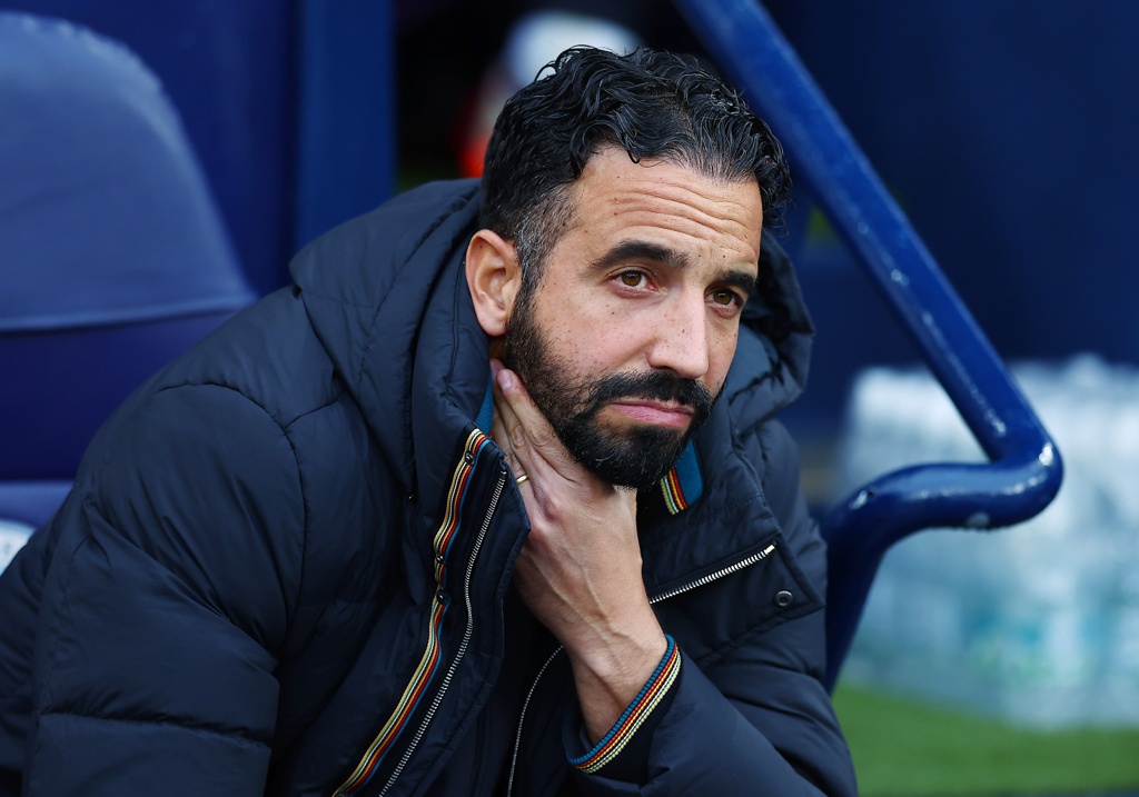 换人规律?曼联本赛季至今,每场联赛都做中卫位置换人